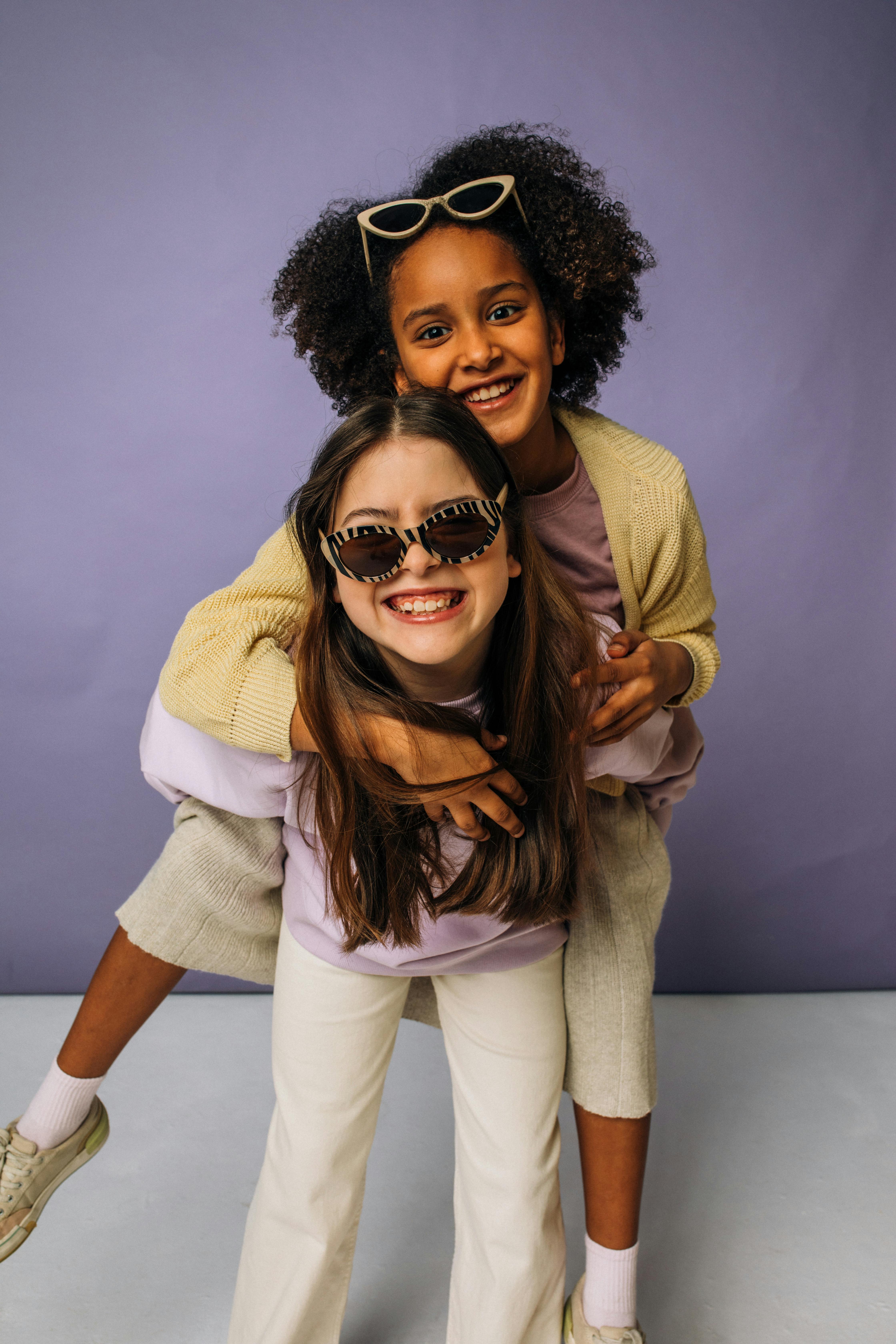 《山海调度所》海报